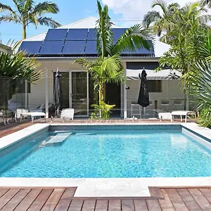 Bed and breakfast Byron Palms & - Adults Only, Byron Bay